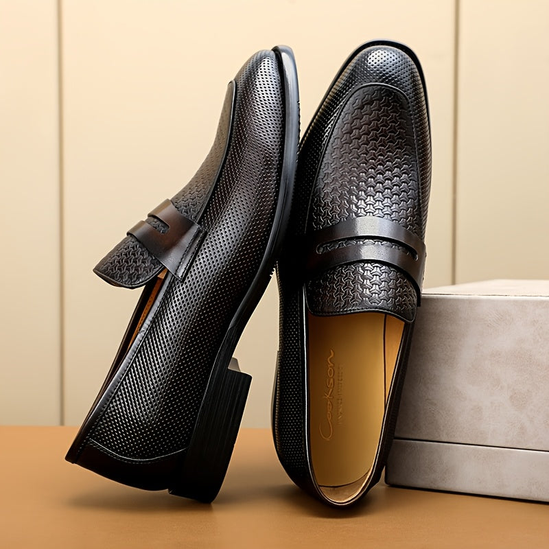 Business Commute Essential Top Layer Cowhide Embossed Loafers Men'S Business Casual Shoes Slip-On Formal Banquet Wedding Leather Shoes Easy Classic British Style Men'S Shoes